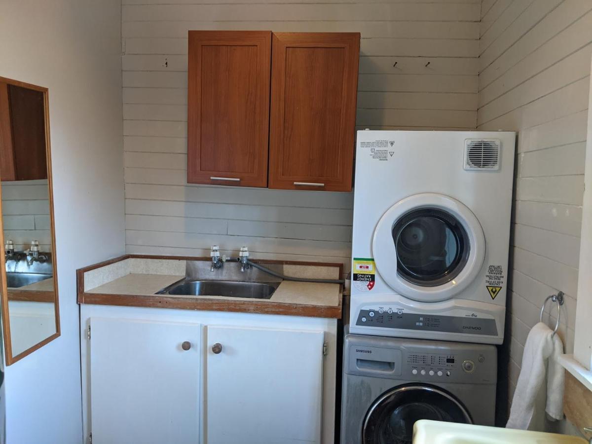 Cox Bay Cottage Raglan Esterno foto
