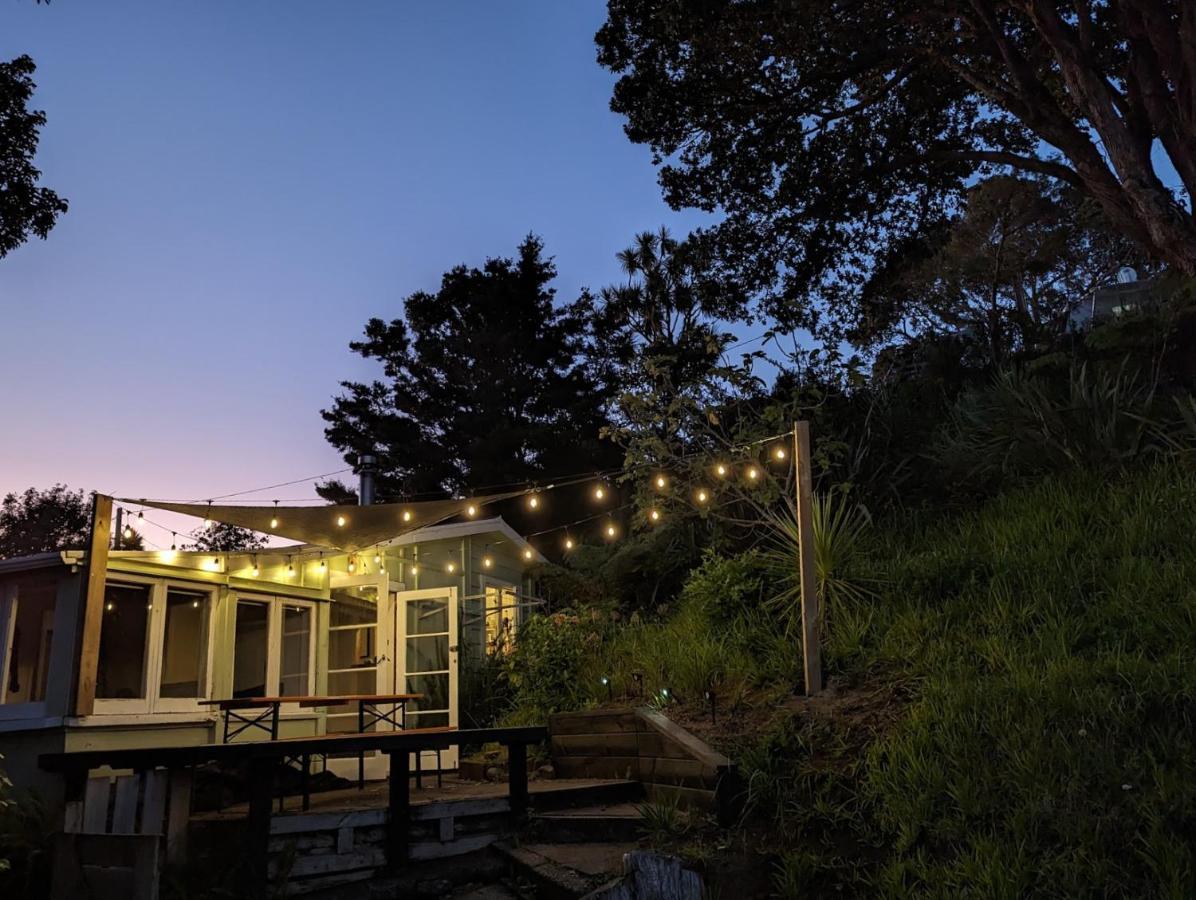 Cox Bay Cottage Raglan Esterno foto